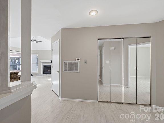 2nd image of 18841 Vineyard Point Ln