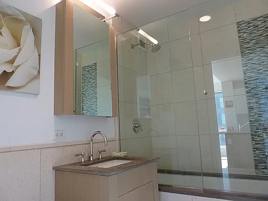 Rented by Luxury Property Group | media 45