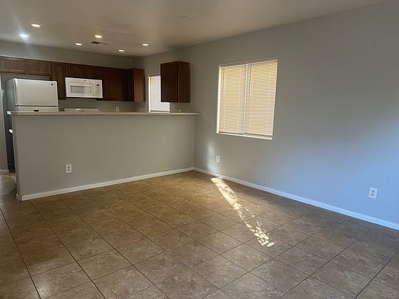 5th image of 4072 Morning Peace St