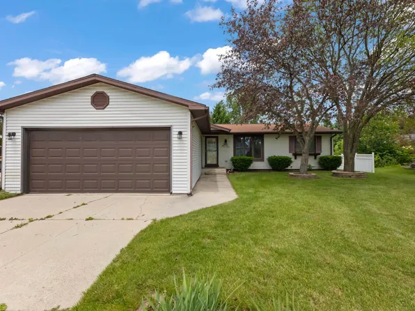 N160W19520 Clover LANE, Jackson, WI 53037