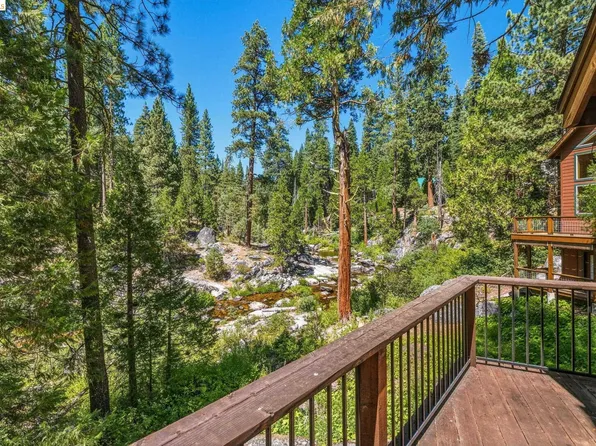 31470 Old Strawberry Rd, Pinecrest, CA 95364
