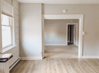 10 Broadway St #8, Milton, PA 17847