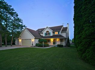 2929 45th St, Two Rivers, WI 54241