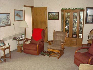 4th image of 1056 1st Ave