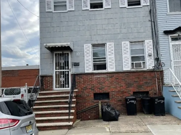 10 Crittenden St, Newark City, NJ 07104