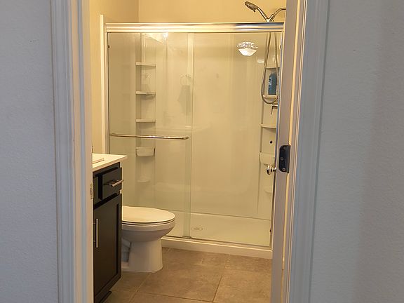 2nd image of 1437 Thomas St #Adu