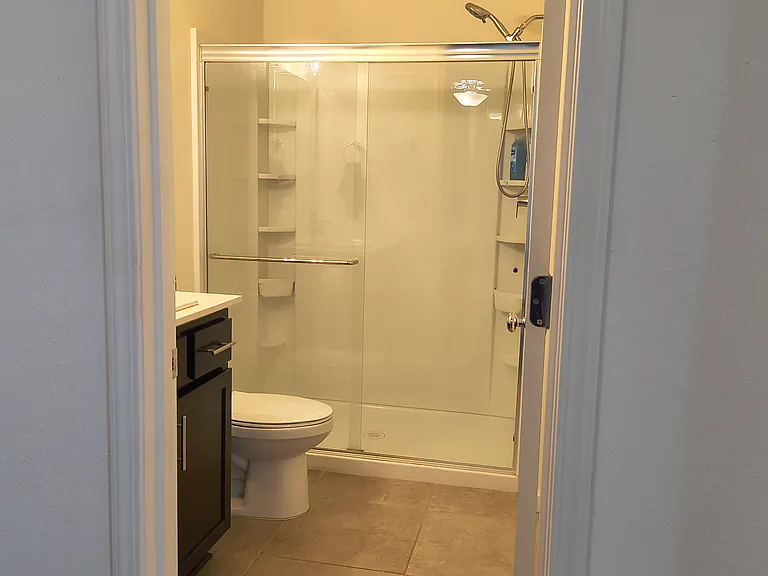1437 Thomas St #ADU — Photo 2