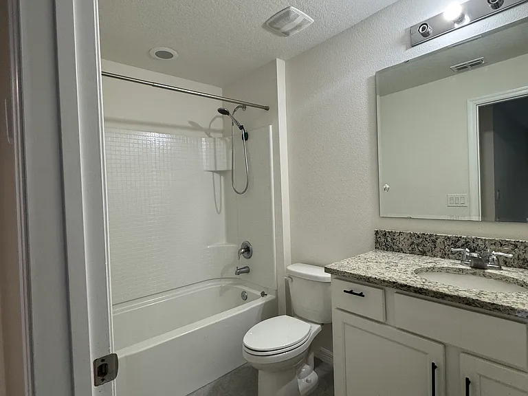 1606 Pham Dr — Photo 16