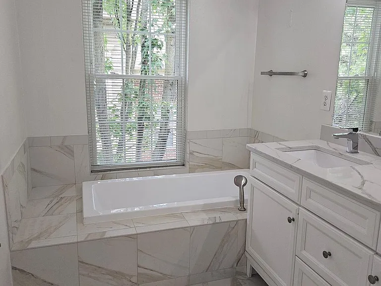 9659 Athens Pl — Photo 16