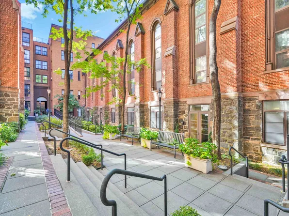 401 Hicks Street image 20 of 26