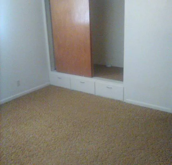 542 Lincoln Ave — Photo 11