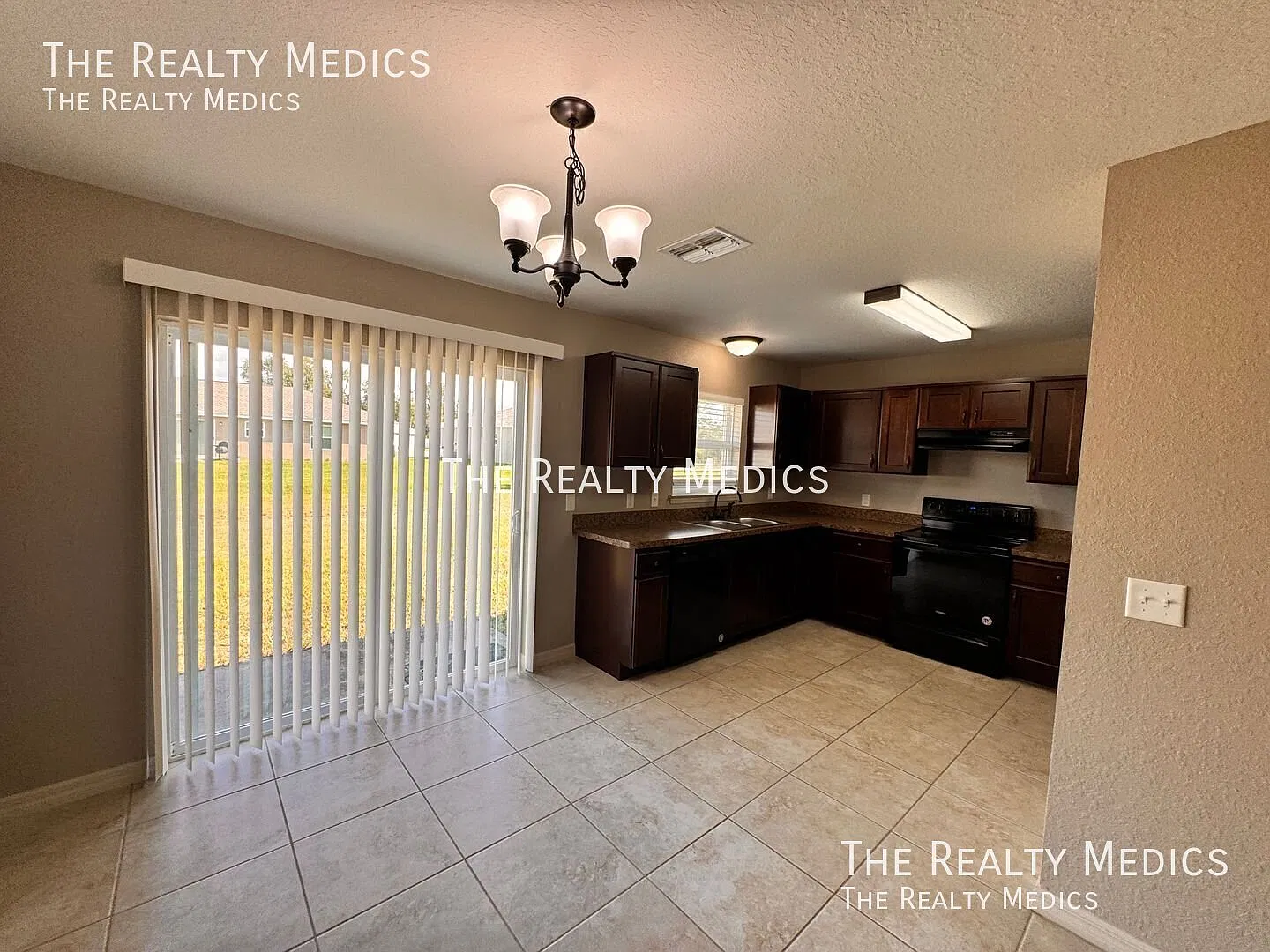 Incredible, Brand New 3 Bedroom, 2 Bathroom Home In The Charming Marion Oaks Of Ocala!! Available... — Photo 3