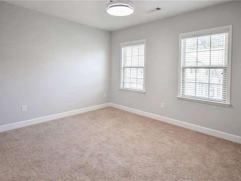 123 Barkley Ln — Photo 36