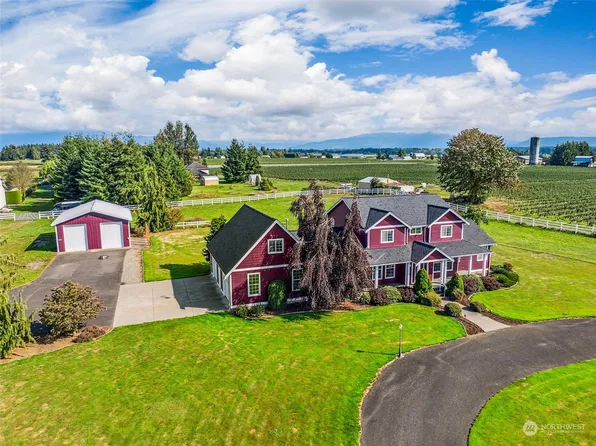 6820 Tranquil Lane, Lynden, WA 98264