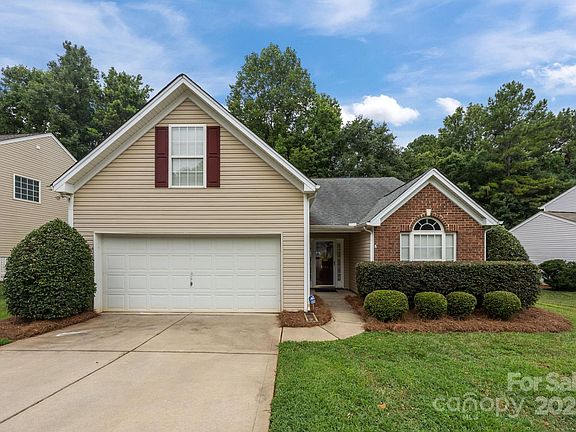 2nd image of 1614 Eagle Lake Dr