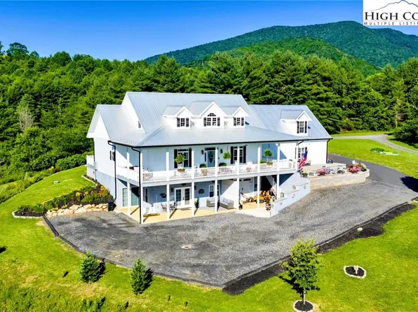461 Chestnut Ridge Drive, Jefferson, NC 28640