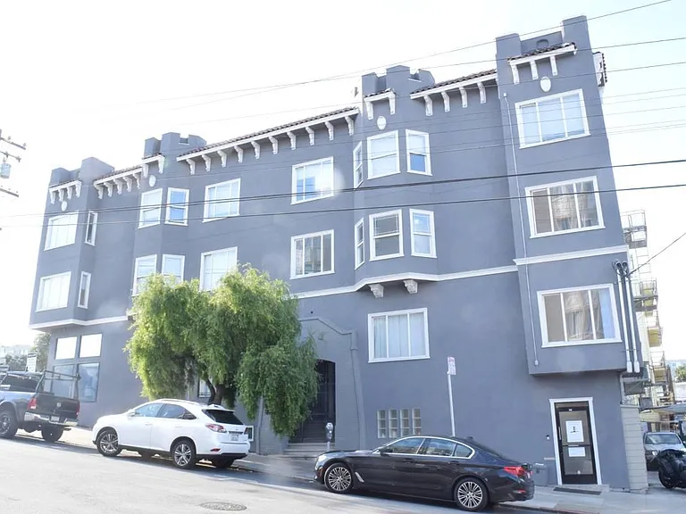495 27th Ave #6 — Photo 13