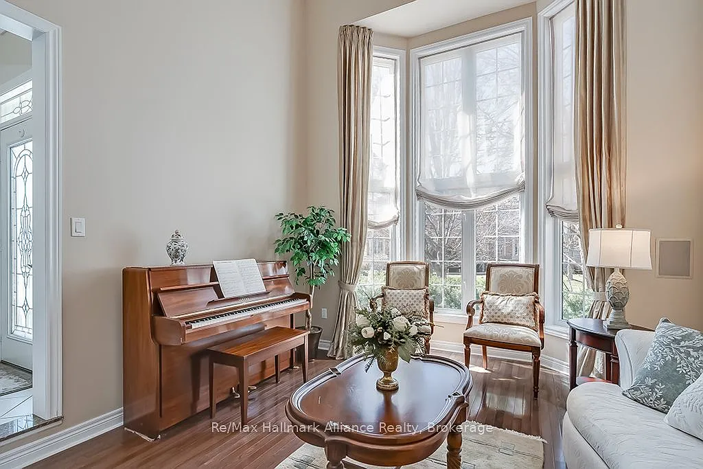 4 bed, $5,500 — Photo 3