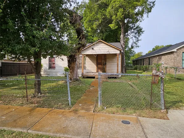 5143 Watson Dr, Dallas, TX 75241