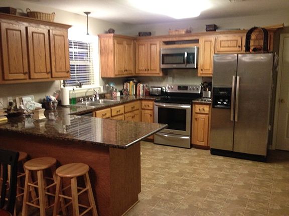 5th image of 1416 Renee Dr