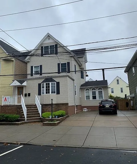 14-16 E 41st St — Photo 1