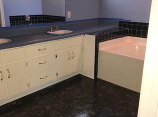 457 Wedgefield Dr W, Mobile, AL 36608