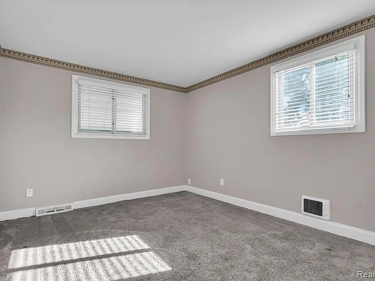 4158 Cherrywood Dr — Photo 30
