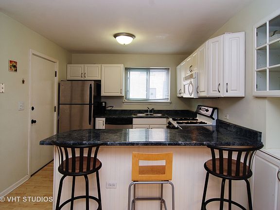 5th image of 1020 Washington Blvd APT 1C
