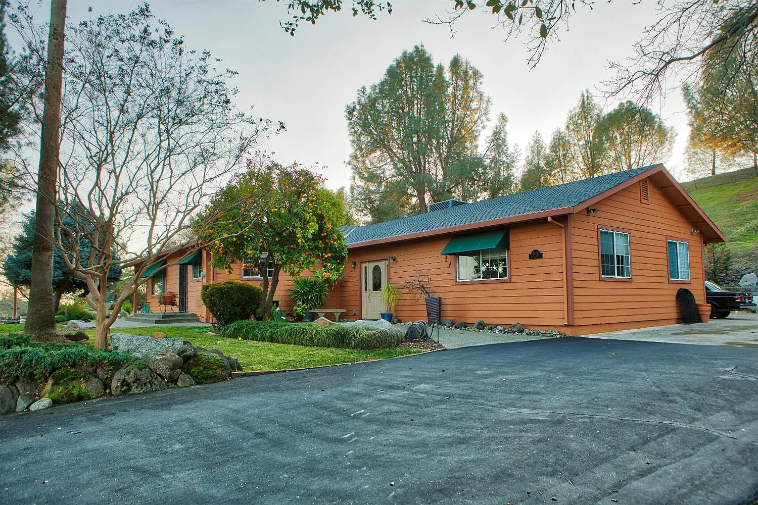 3366 Sugarloaf Mountain Rd photo 1