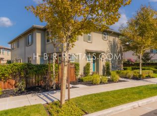 337 W Phelps Dr, Mountain House, CA 95391