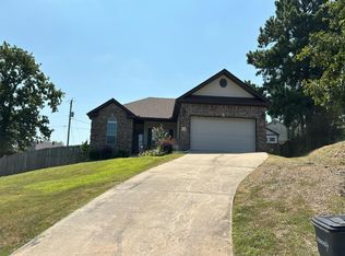 10611 Rockbrook Dr, Sherwood, AR 72120