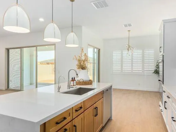 8543 W Palo Verde Dr, Glendale, AZ 85305