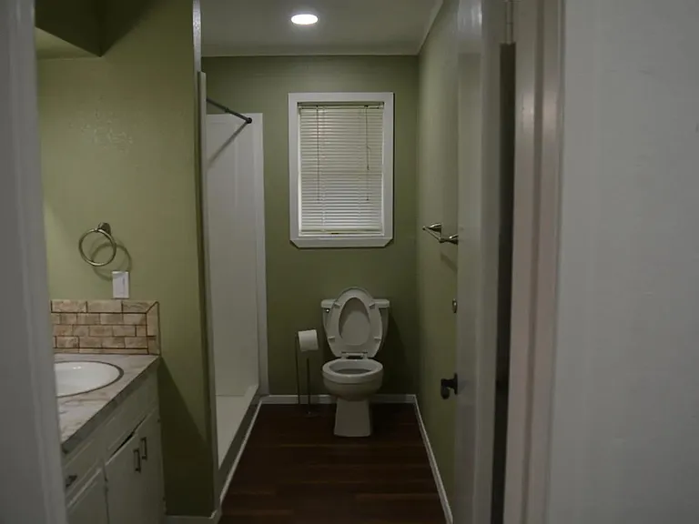 Common Bathroom