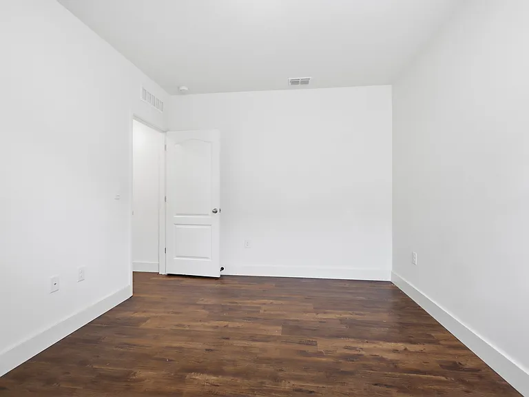 1749 Shadow Trace Way — Photo 16