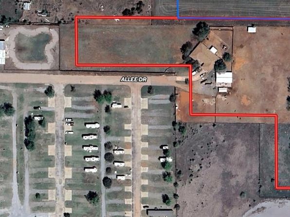 111 Allee Dr, Elk City, OK 73644