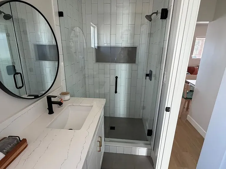 3208 Madison Ave — Photo 6