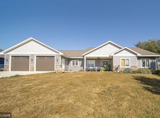 231 Prairie View Dr, Dennison, MN 55018