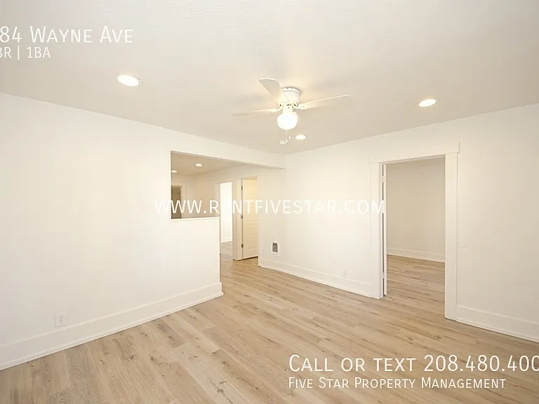 284 Wayne Ave — Photo 2