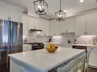 29 Southfield Ln, Sherborn, MA 01770