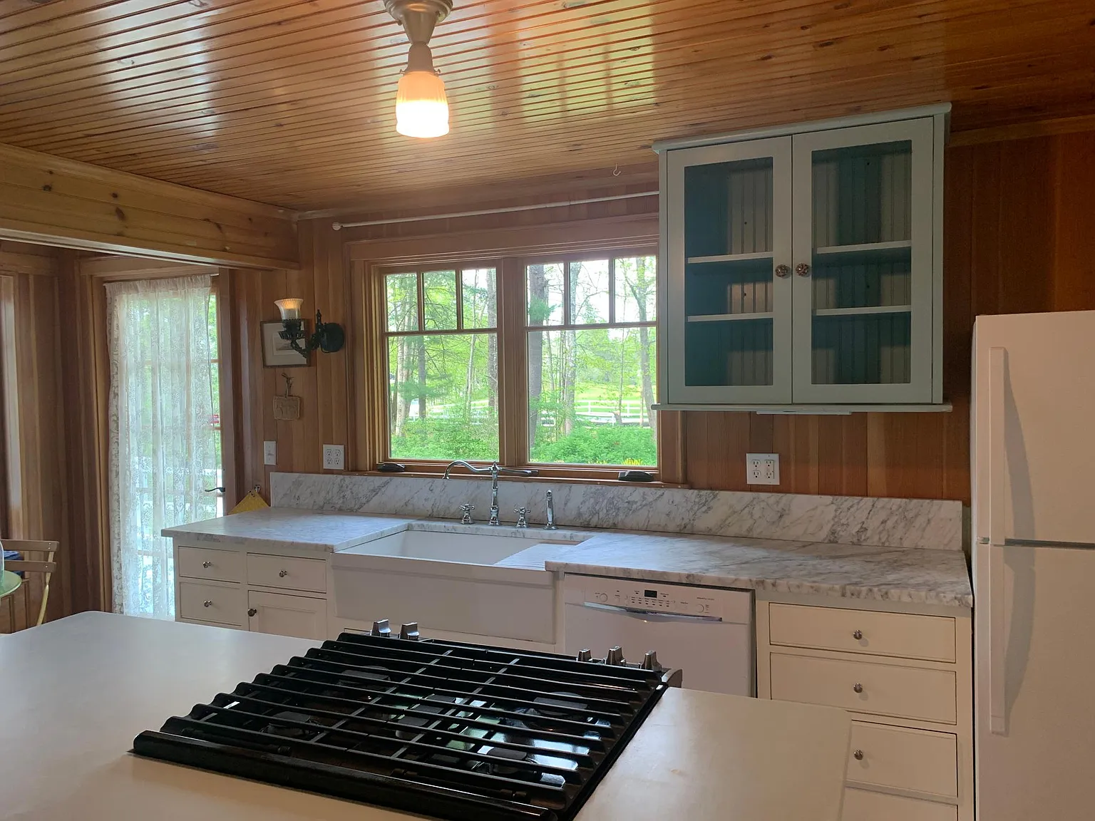 1 bed, 1000 sqft, $2,400 — Photo 4