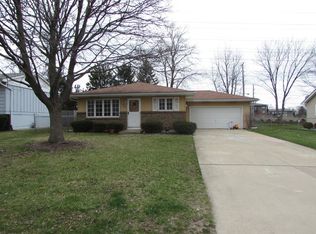 1270 Constellation Dr, Aurora, IL 60505