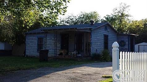1st image of 4916 Nell St