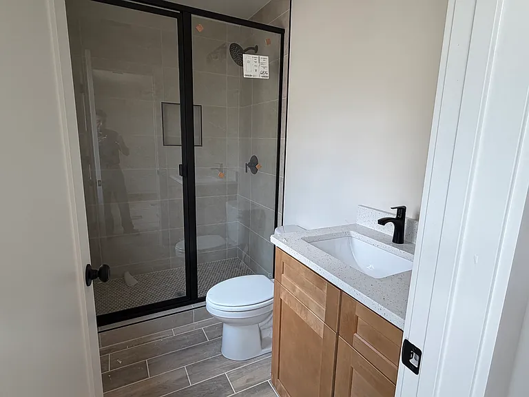1087 Atlantic Dr NW #A — Photo 6