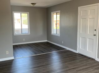 845 W 29th Pl, San Pedro, CA 90731