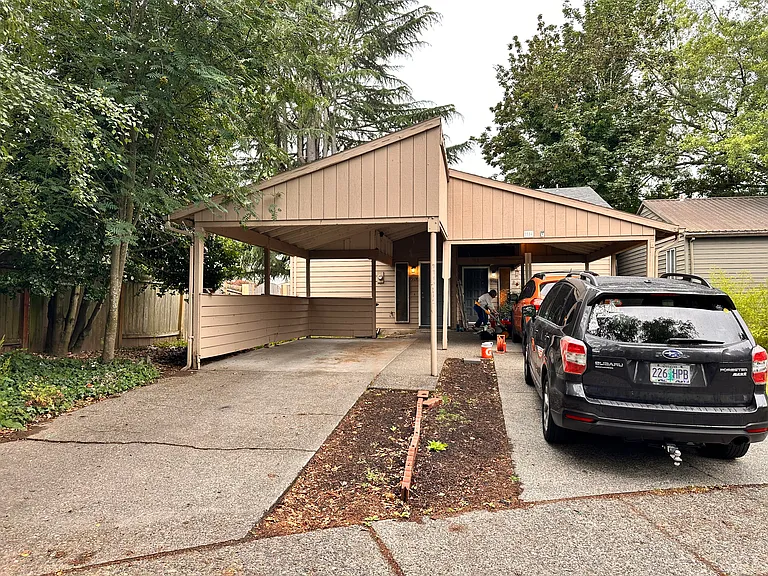 9984 SW Garrett St — Photo 32