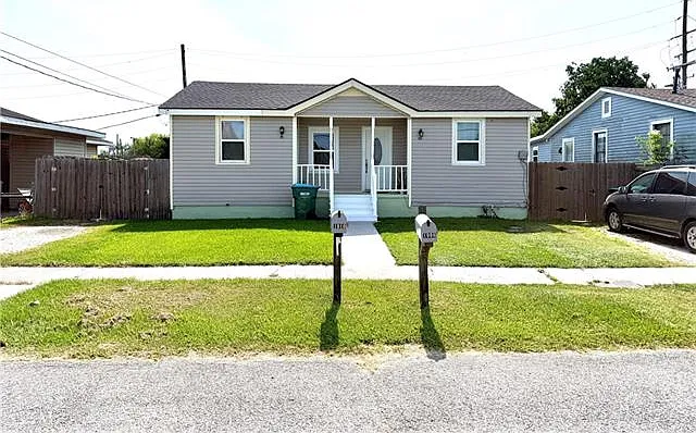 1010 Lesan Dr — Photo 13