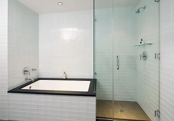 Rented by Mirador Real Estate | media 77