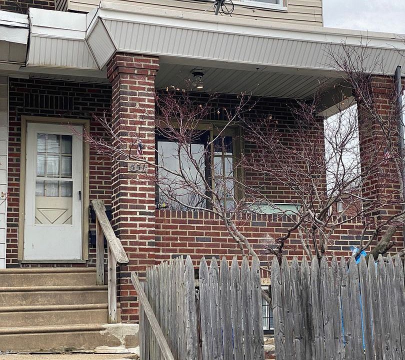1st image of 551 Rosalie St #2