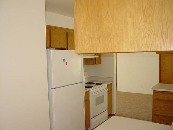 5th image of 2311 W 12th Pl #A