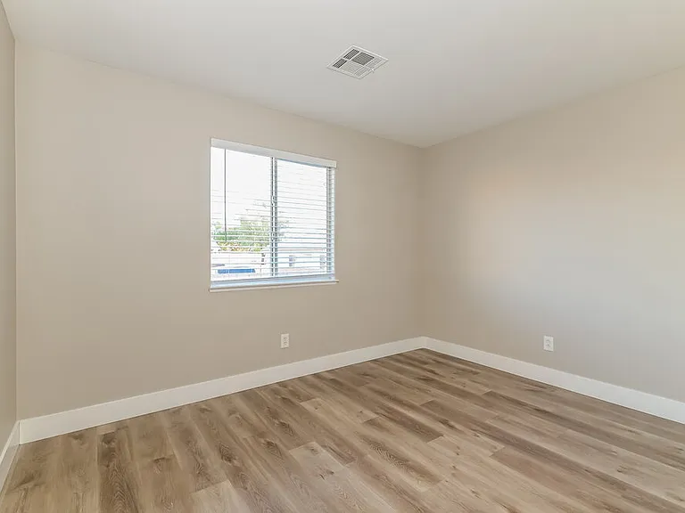 1079 Harpy Eagle Ave — Photo 12
